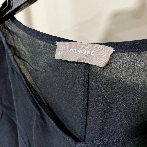Everlane Silk V-Neck Blouse - Picture 7 of 8